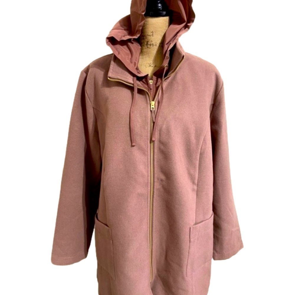 NEW! Zuda brushed coat with inner puffer coat